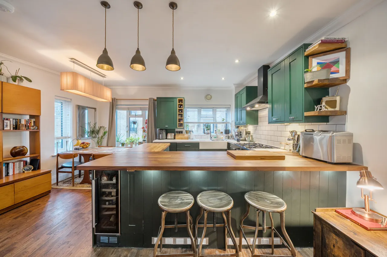 Flat B, 1 Nottingham Court, London, photo 5