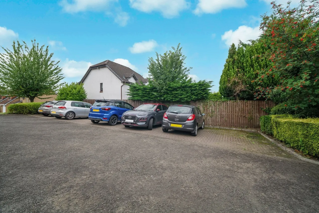 Polsons Crescent, Renfrewshire, PA2, photo 13