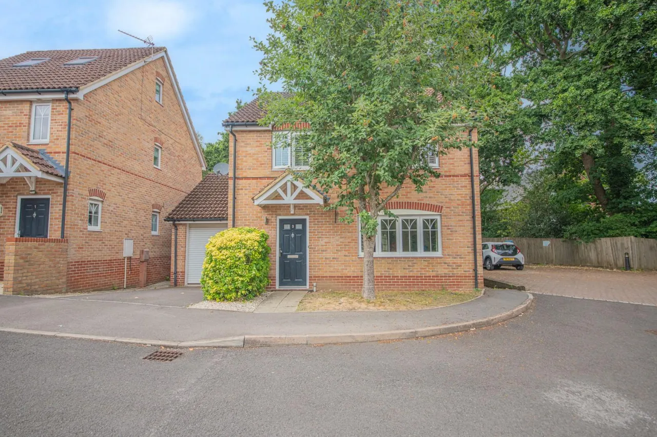 Midhurst Court, Chandler's Ford, Eastleigh, SO53 3LF, photo 22