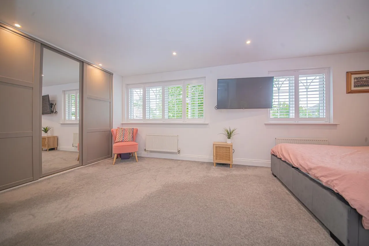 Midhurst Court, Chandler's Ford, Eastleigh, SO53 3LF, photo 12