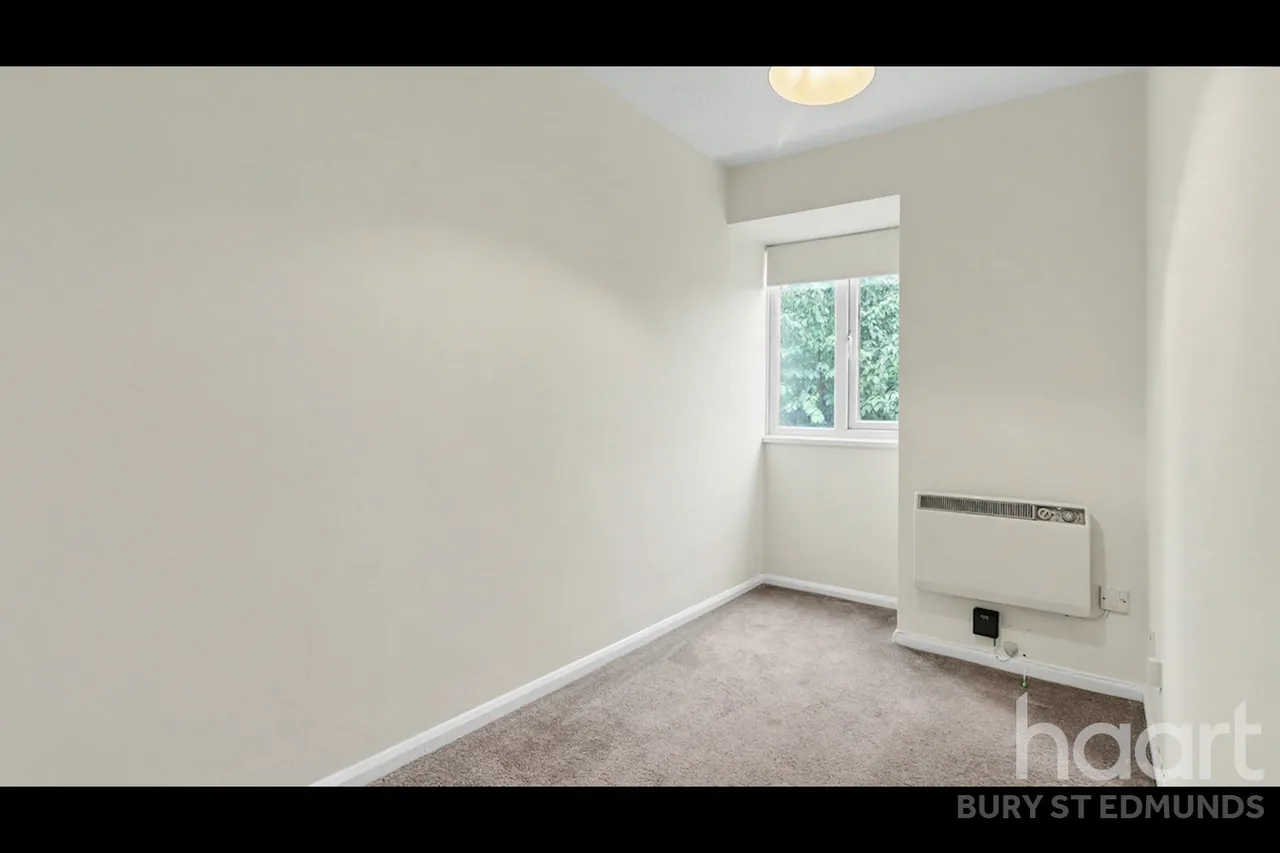 Greenways Crescent, Bury St Edmunds, IP32, photo 5