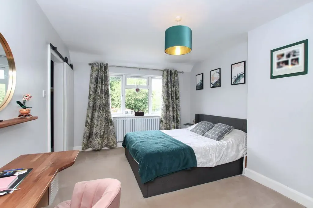 Chesham Road, Wigginton, Hertfordshire, HP23 6HH, photo 7