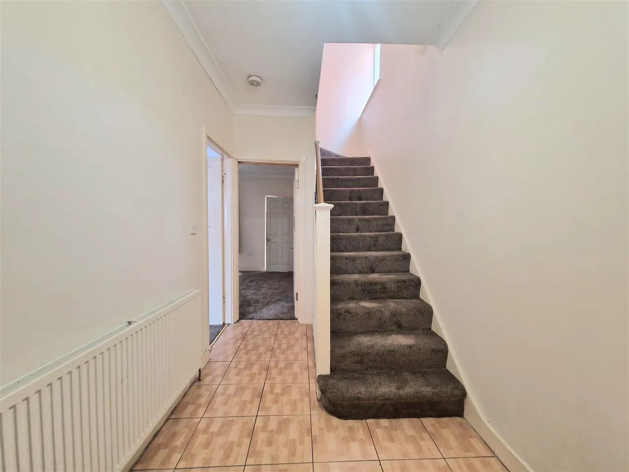 Vivian Avenue, Wembley, photo 2