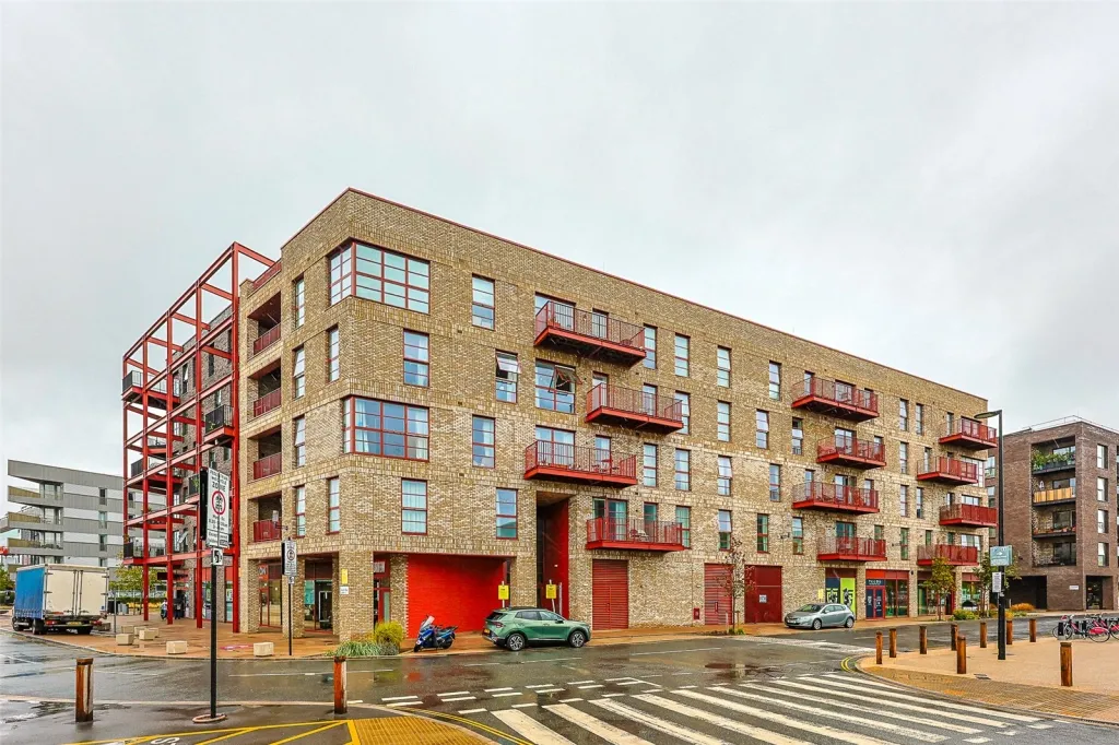2 bed flat for sale, Copper Street, Hackney Wick, E20