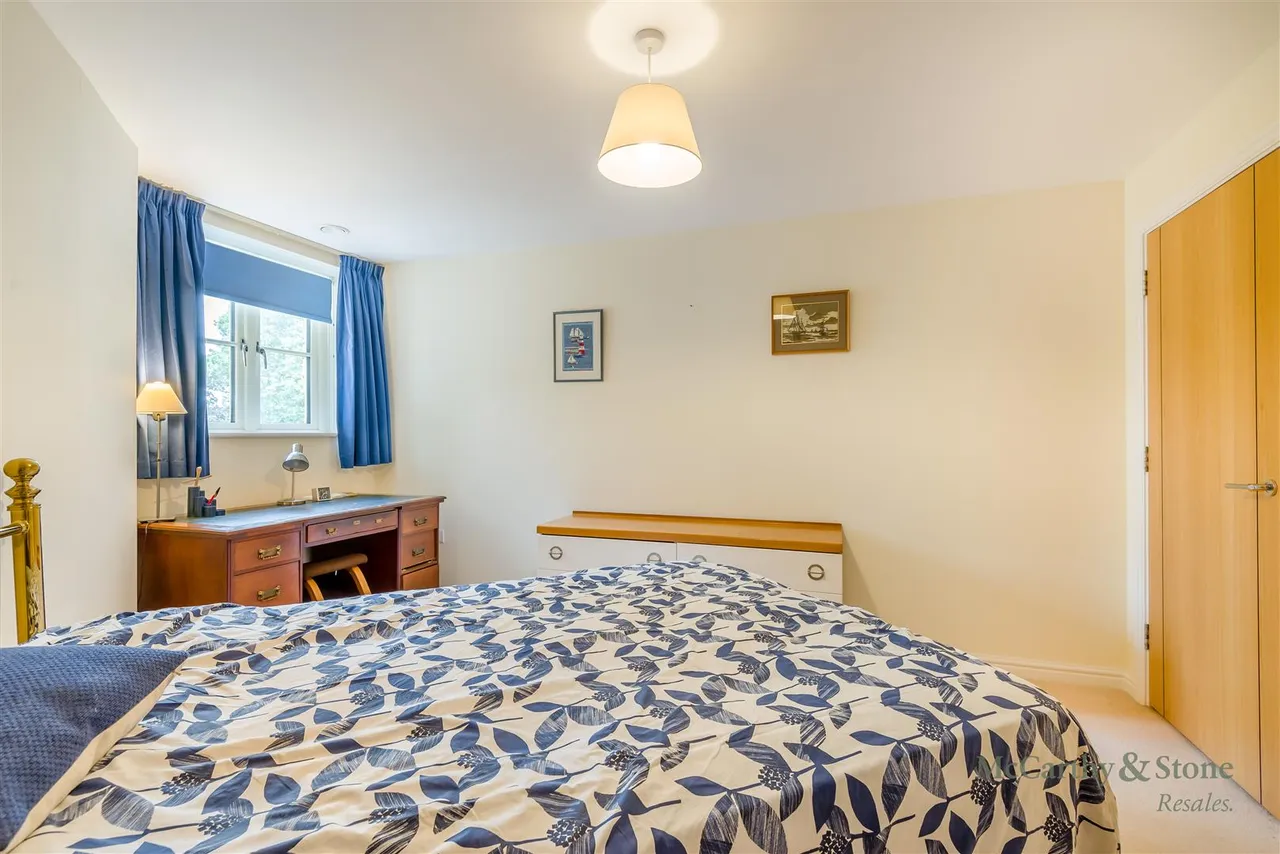 Mercer Way, Tetbury, GL8, photo 12