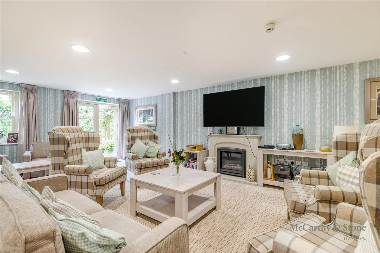 Mercer Way, Tetbury, GL8, photo 17