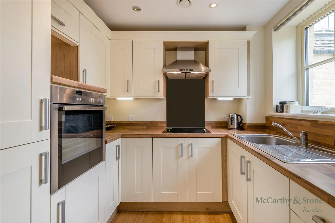 Mercer Way, Tetbury, GL8, photo 9