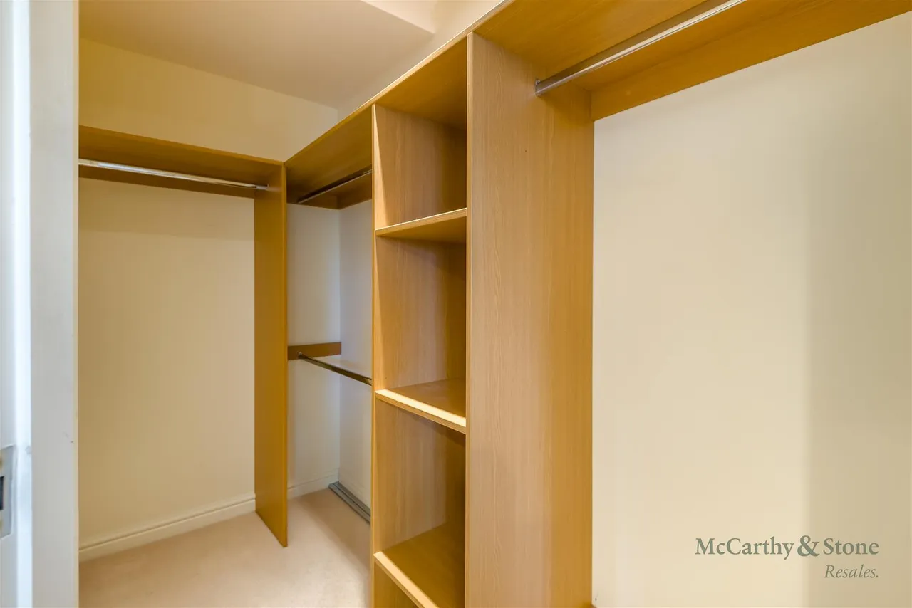 Mercer Way, Tetbury, GL8, photo 13
