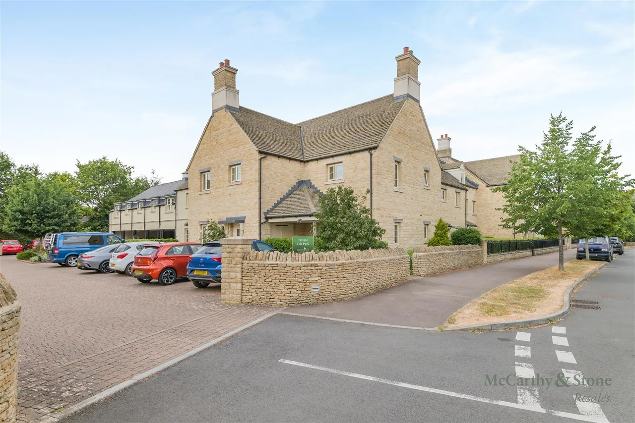 Mercer Way, Tetbury, GL8, photo 22