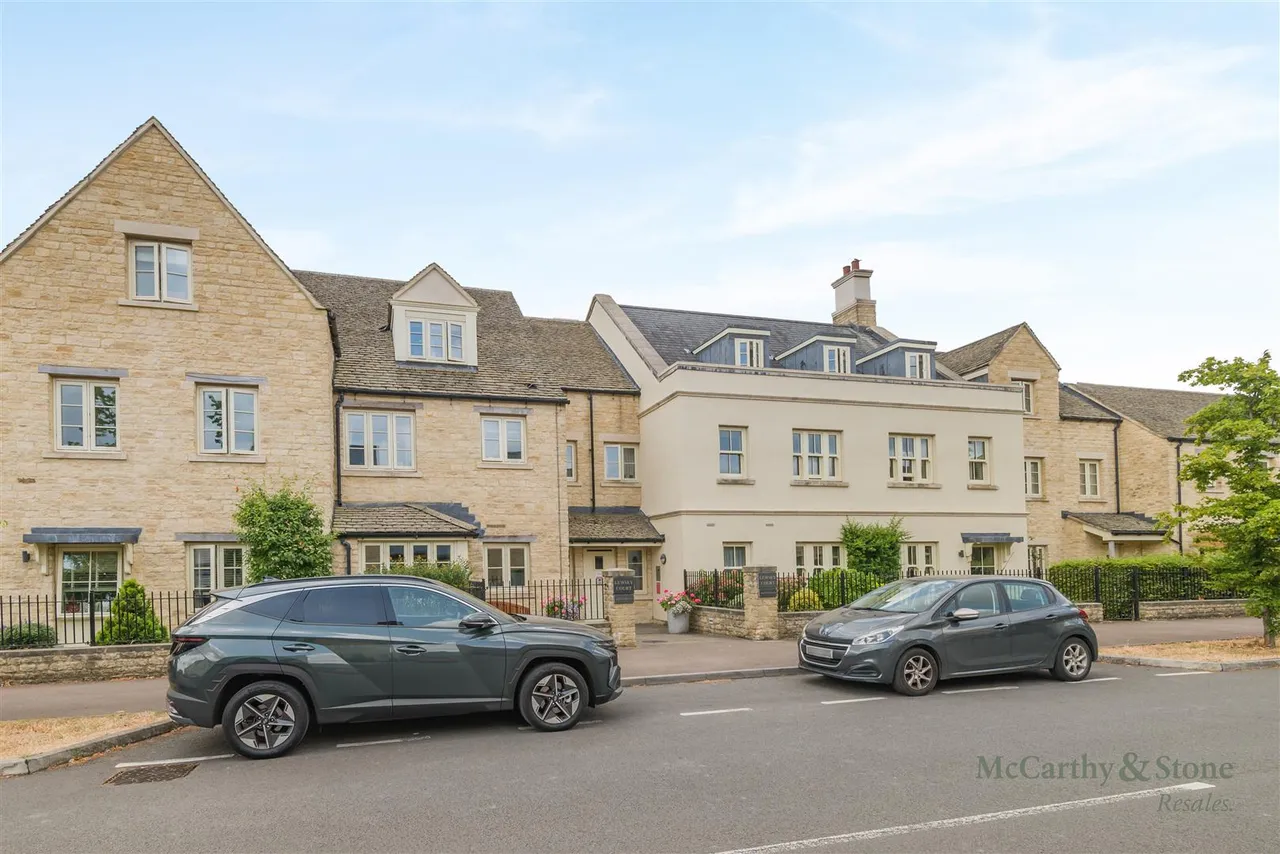 Mercer Way, Tetbury, GL8, photo 21