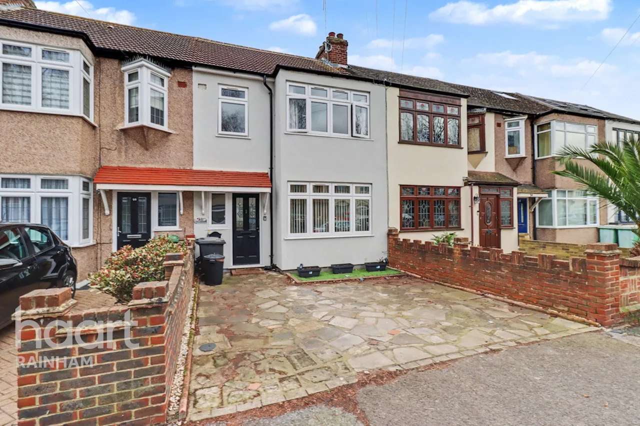 Grove Park Road, Rainham, RM13, photo 19
