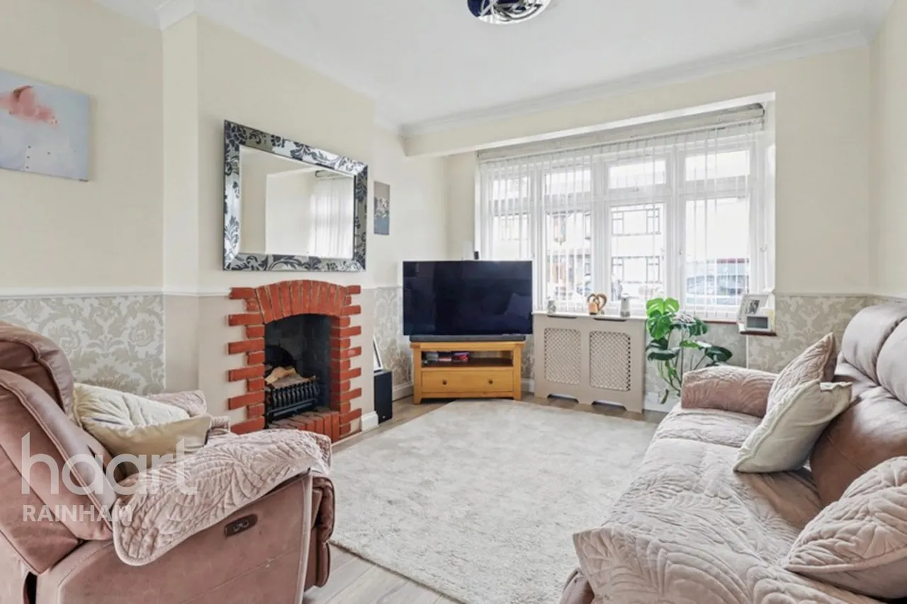 Grove Park Road, Rainham, RM13, photo 7