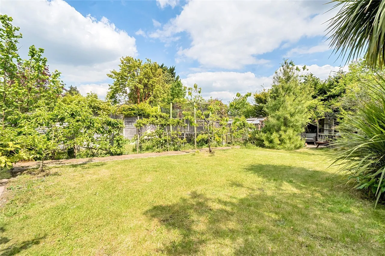 Queens Road, Alton, GU34, photo 18