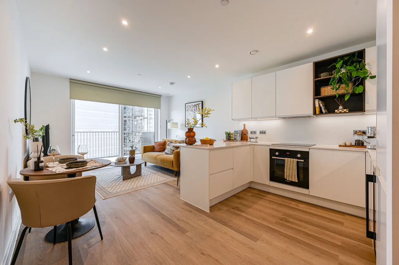 Showflat 1 (1 bed) Navigator Place, Kidbrooke Village, photo 5
