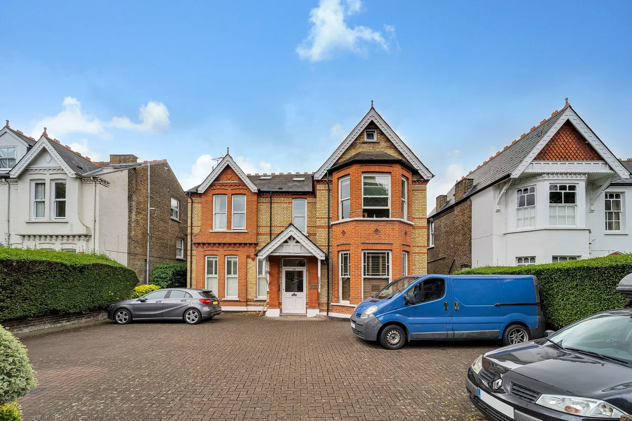 Madeley Road, Ealing, London, W5, photo 12