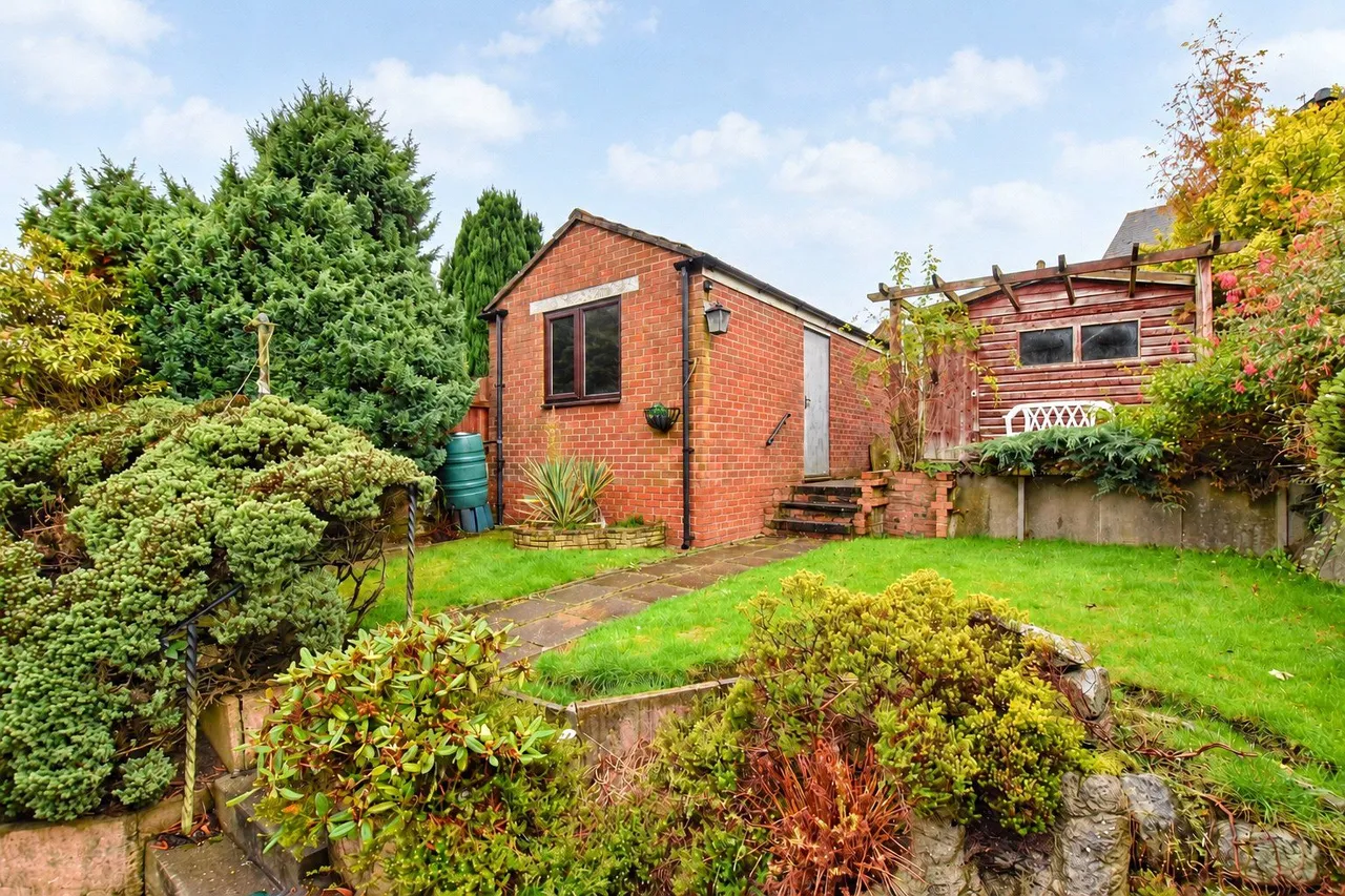 Scarr Drive, Syke, OL12, photo 12