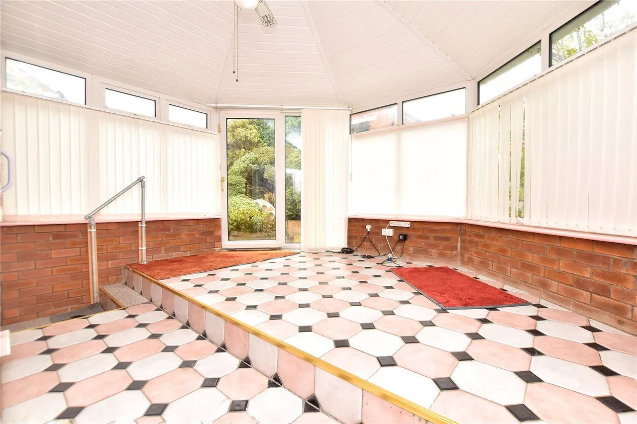 Scarr Drive, Syke, OL12, photo 6