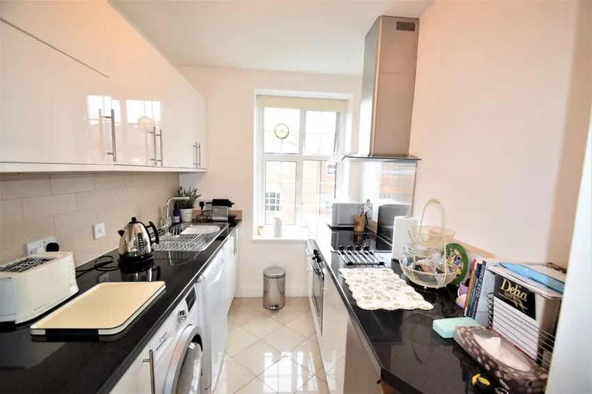 Heathfield Terrace, Chiswick, photo 5