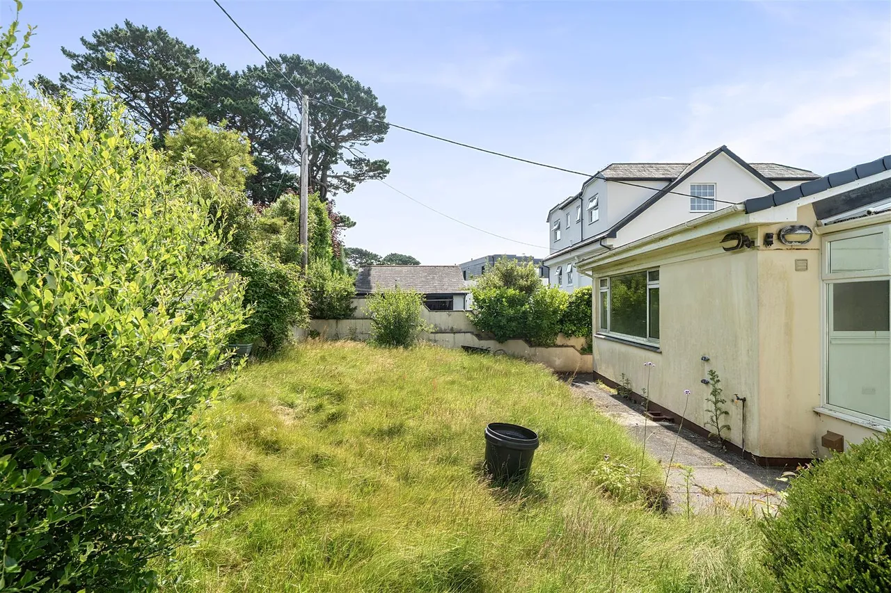 Sea Road, Carlyon Bay, photo 32