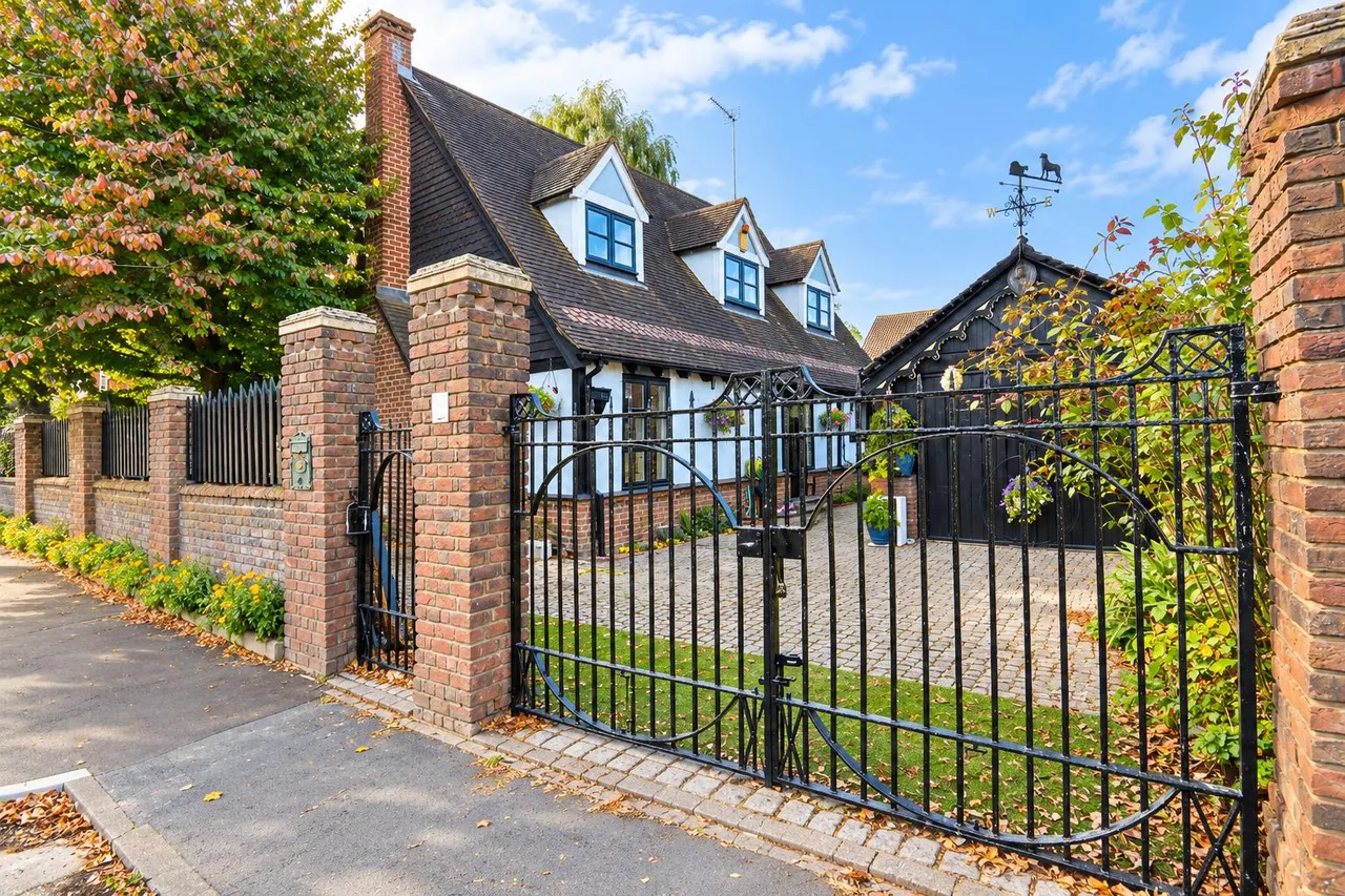 Hemel Hempstead Road, St. Albans, AL3, photo 2