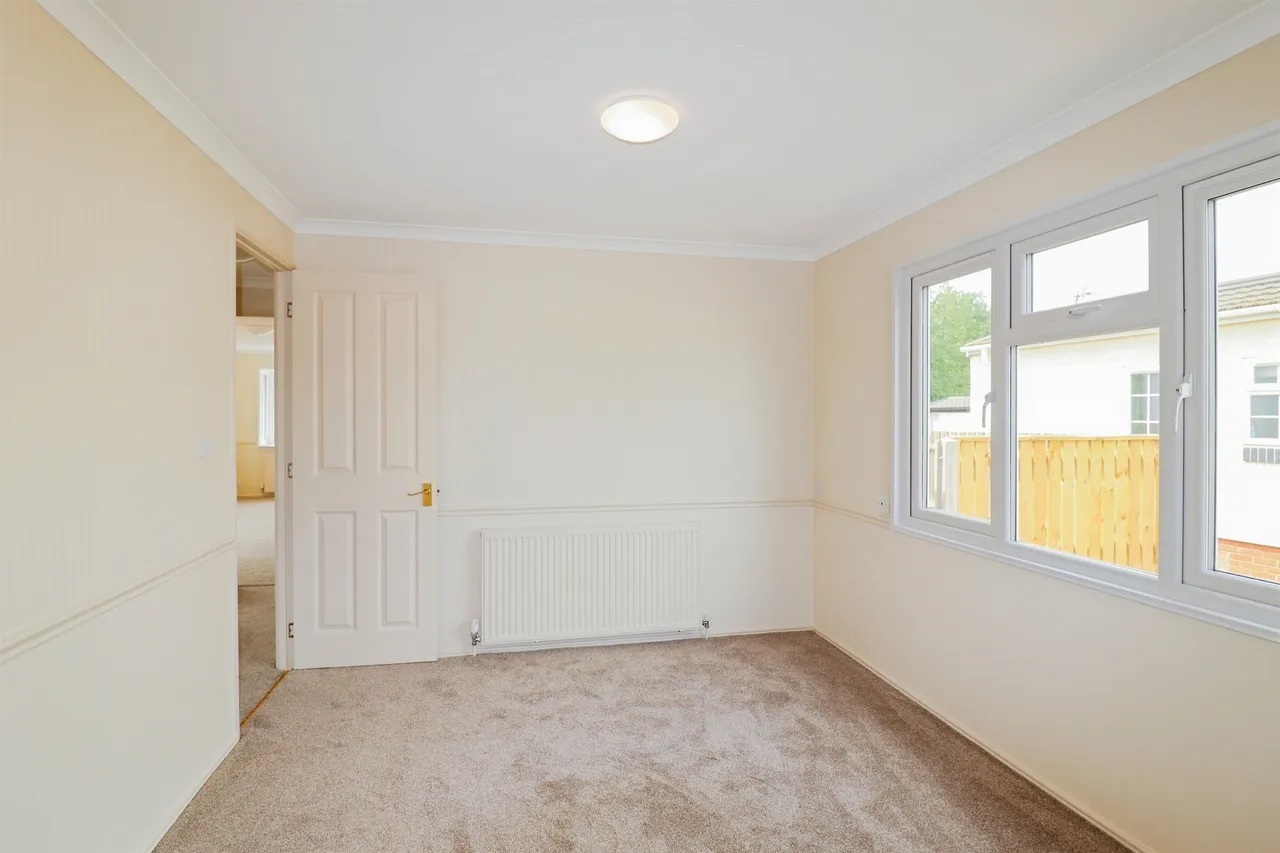 Stuston Road, Diss, photo 9