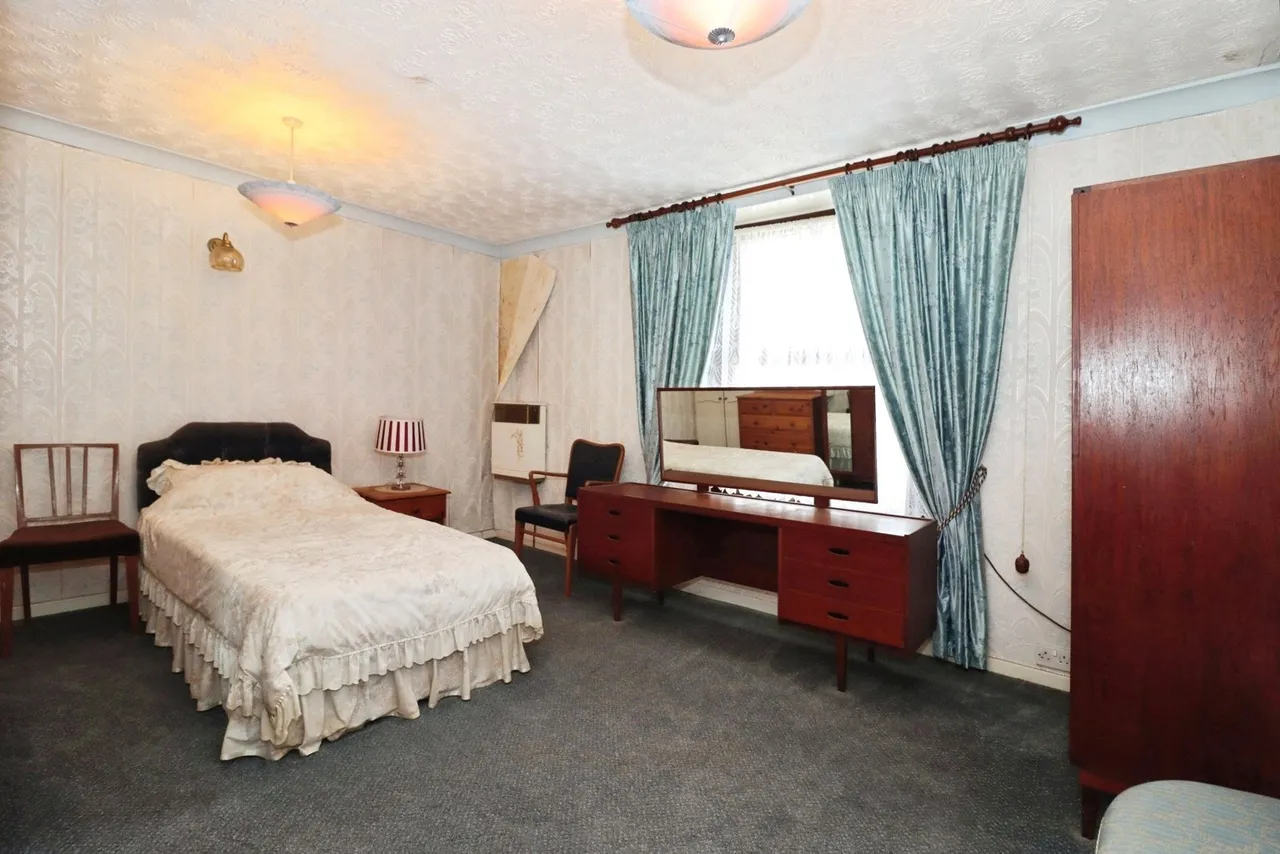 Clouds Hill Road, St George, Bristol, BS5, photo 9