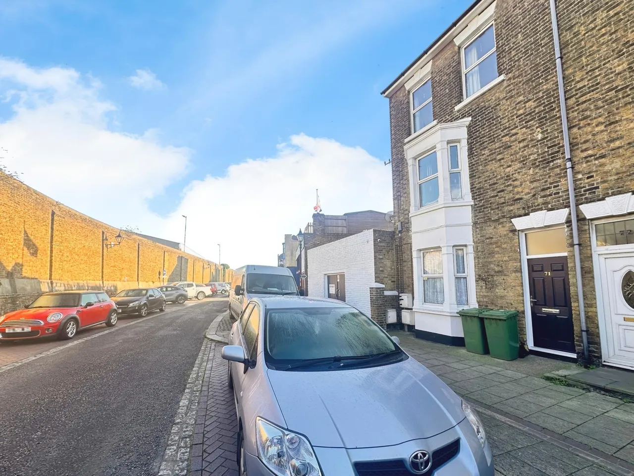 High Street, Sheerness, ME12, photo 18