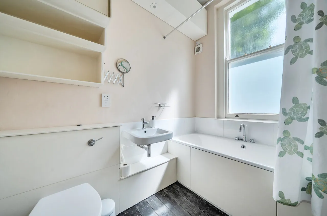 Flat 3, 21 Southey Road, London, London, SW9 0PD, photo 8