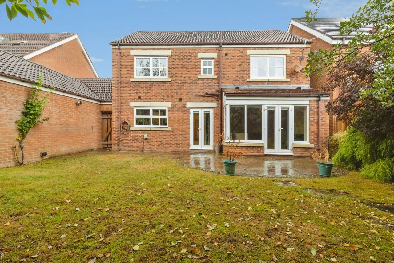 Collingsway, DARLINGTON, County Durham, DL2, photo 2