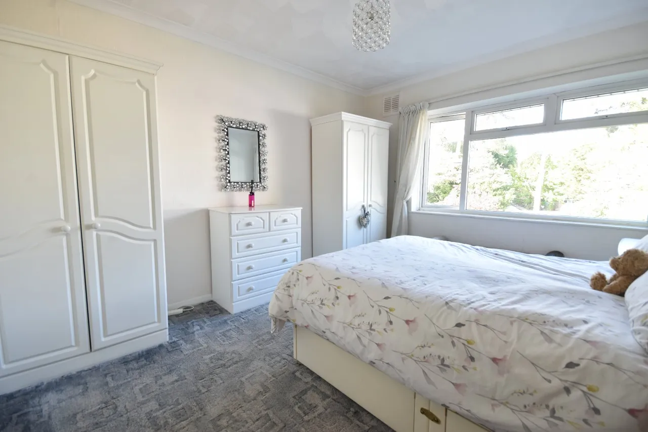 Meadowcroft Close, Horley, RH6, photo 7