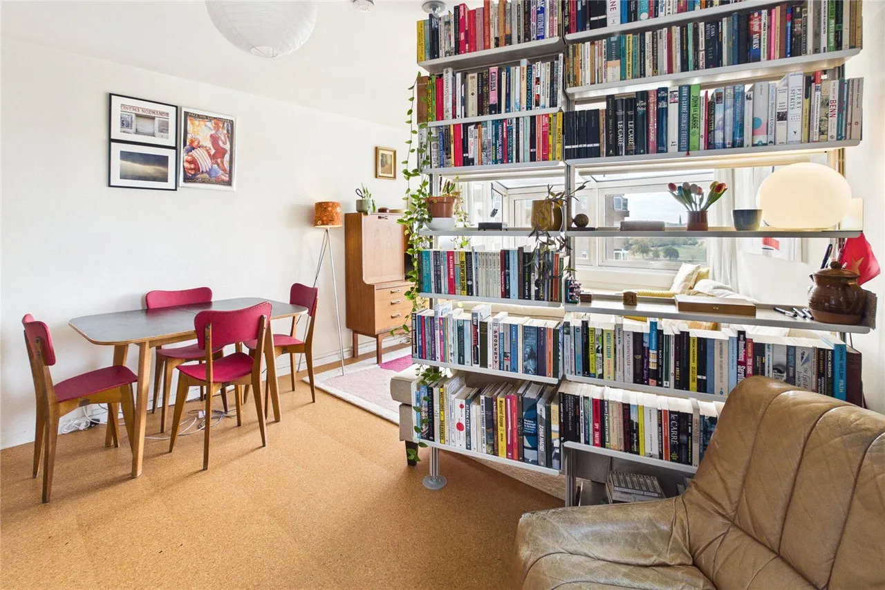 Railton Road, London, SE24, photo 3