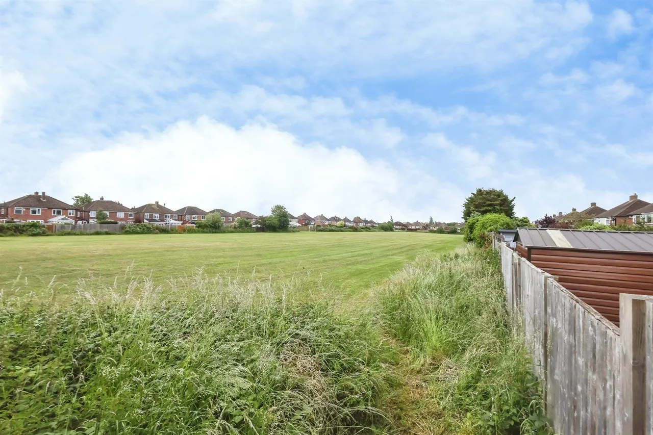 Windleaves Road, Birmingham, B36, photo 18