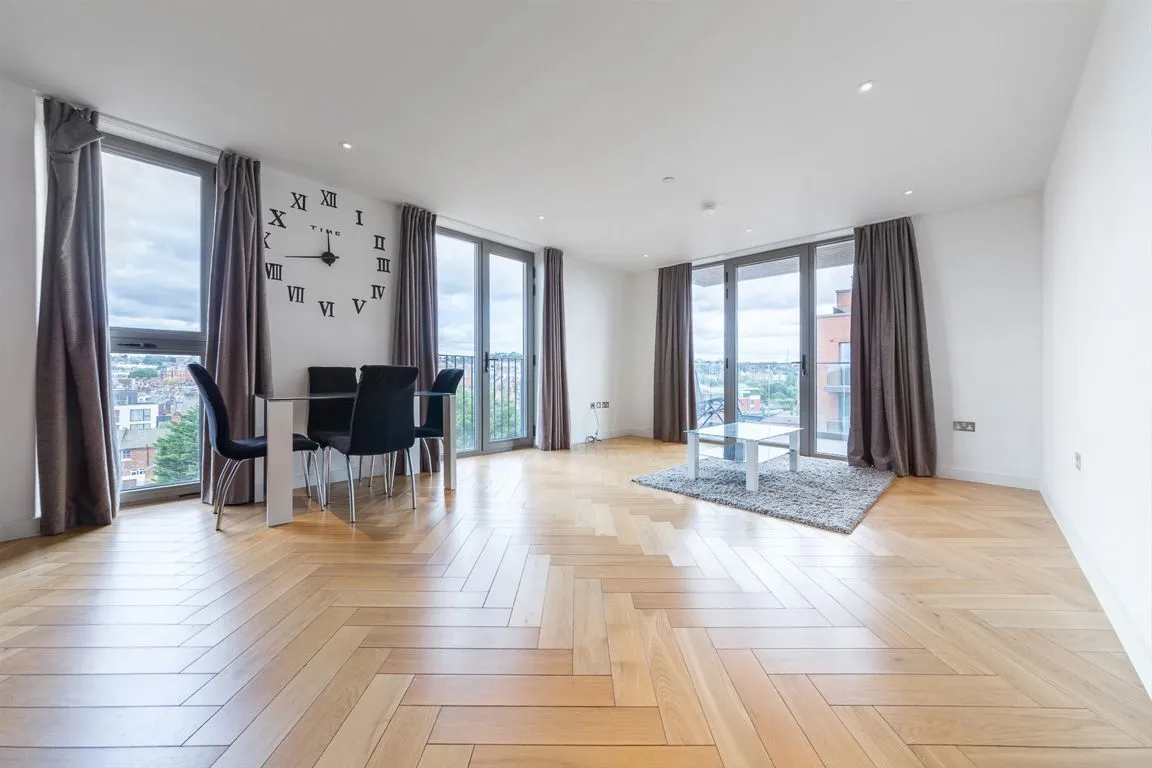 3 bed flat to rent — Beckford Building, West Hampstead