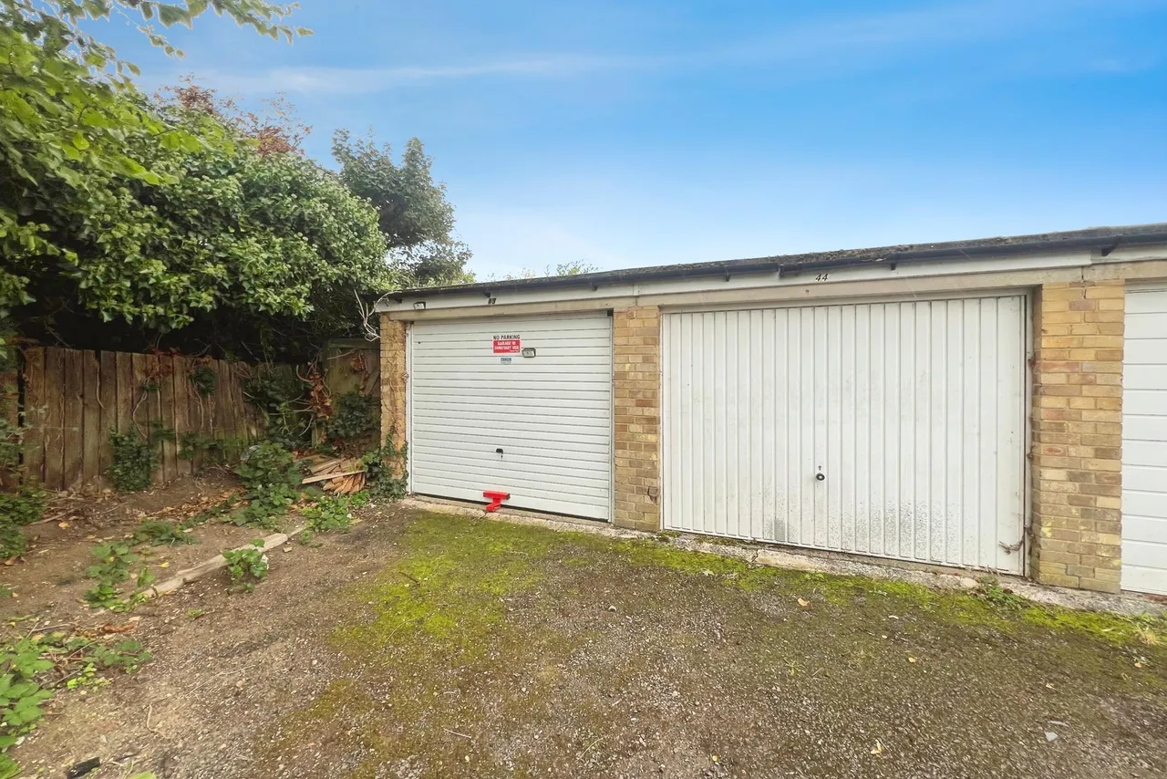 Wood Close, Windsor, SL4, photo 19