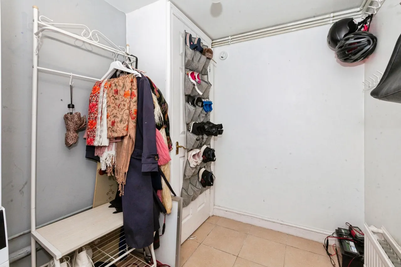 Wood Close, Windsor, SL4, photo 18