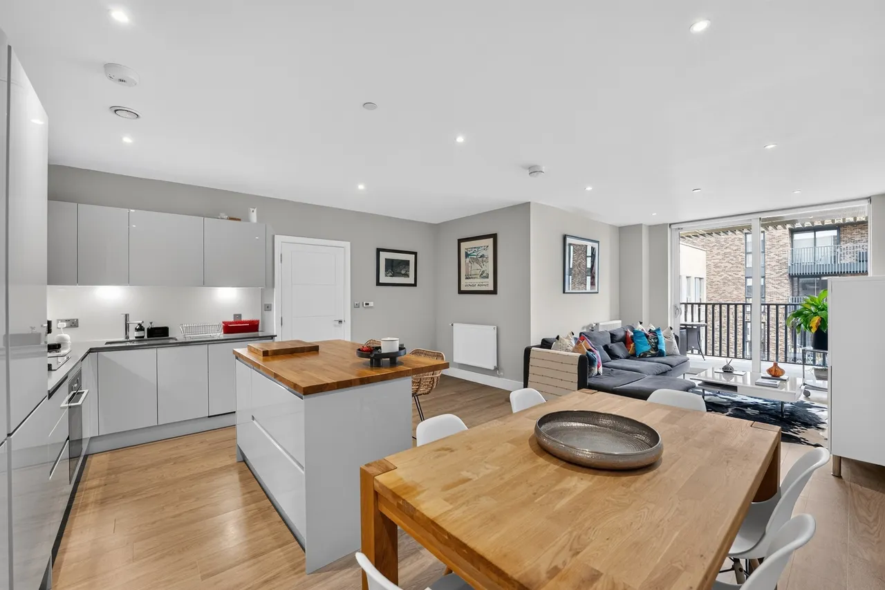 Plough Lane, London, SW17, photo 4