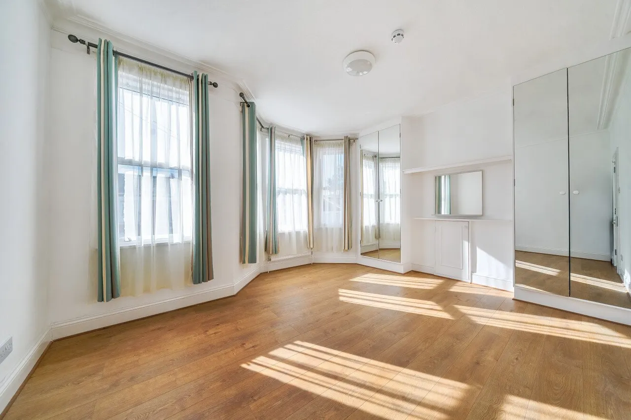 Abernethy Road, Hither Green, SE13, photo 3
