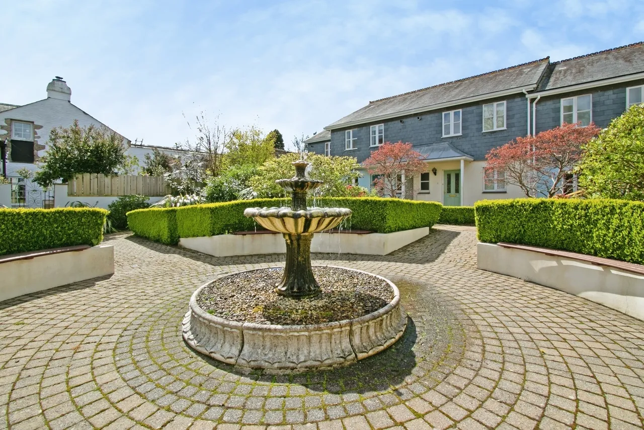 The Walled Garden, Kernick Park, TR10, photo 4