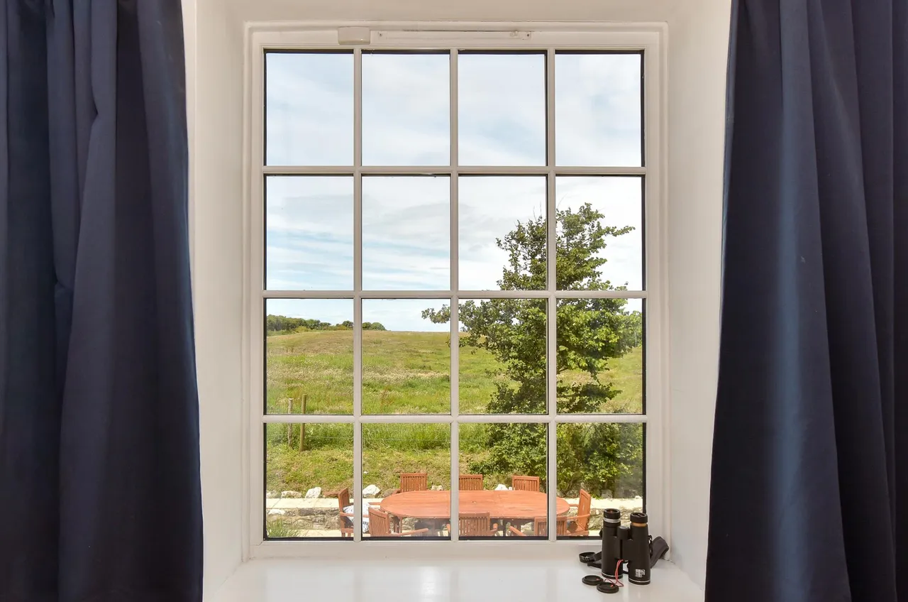 Brighstone, PO30, photo 13