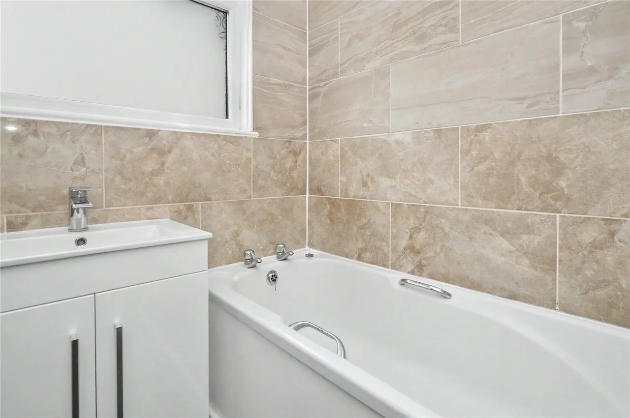 Bodmin Road, Leeds, LS10, photo 9
