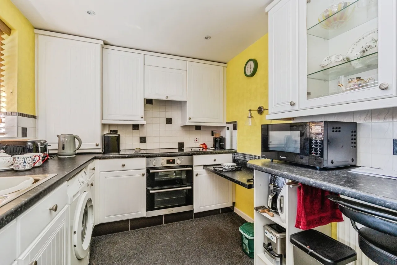 Edenbridge Road, Cheadle Hulme, Cheadle, Greater Manchester, SK8, photo 3