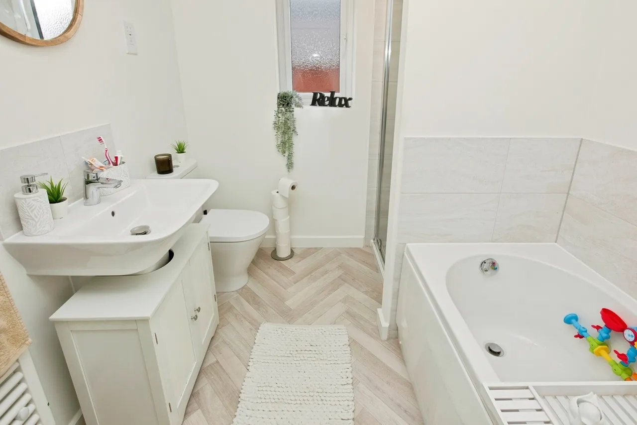 Violet Rise, Anslow, DE13, photo 18