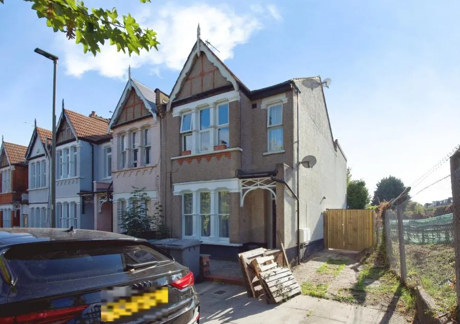 Squires Lane, London, N3, photo 24
