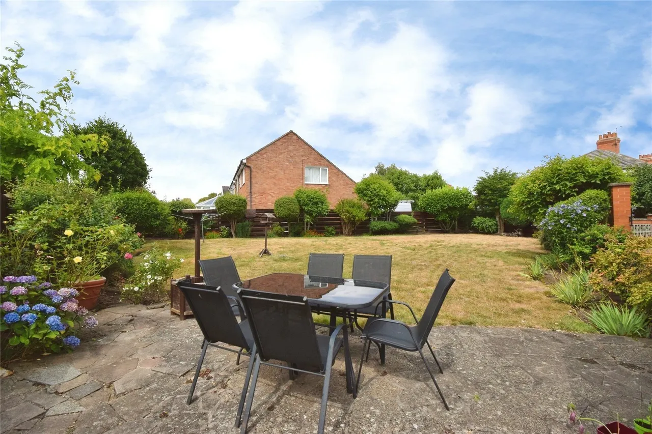 Leicester Road, Wigston, LE18, photo 12