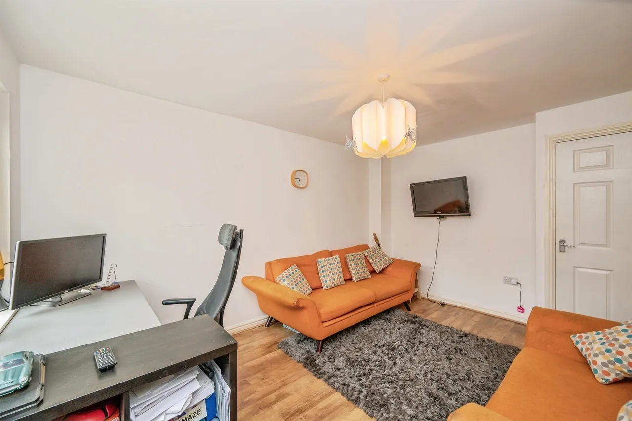 Barker Round Way, Burton-On-Trent, DE14, photo 5