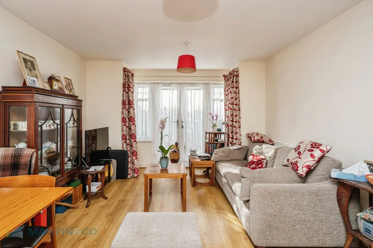 College Road, Woking, Surrey, photo 2