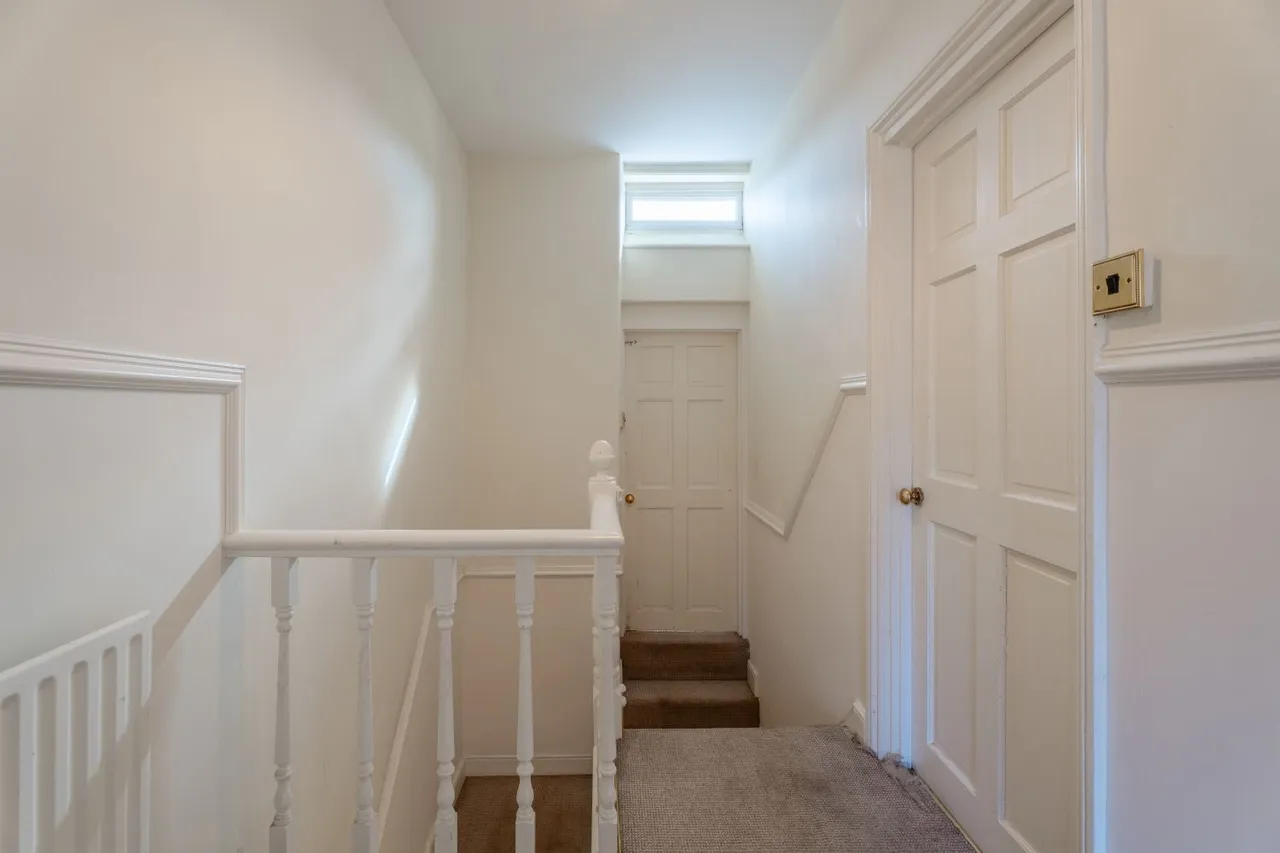 Victoria Street, Barnstaple, EX32, photo 12