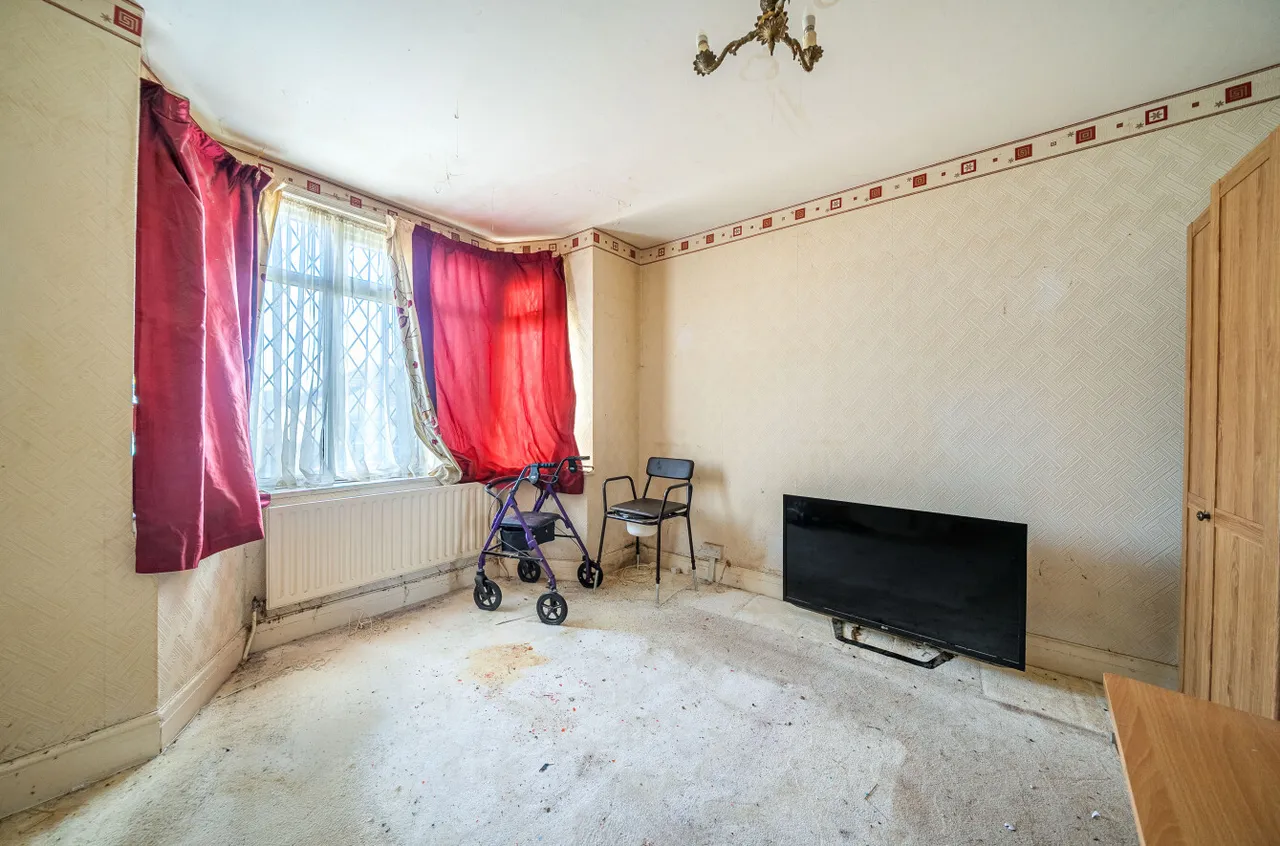 Maylands Road, Bedhampton, PO9, photo 8