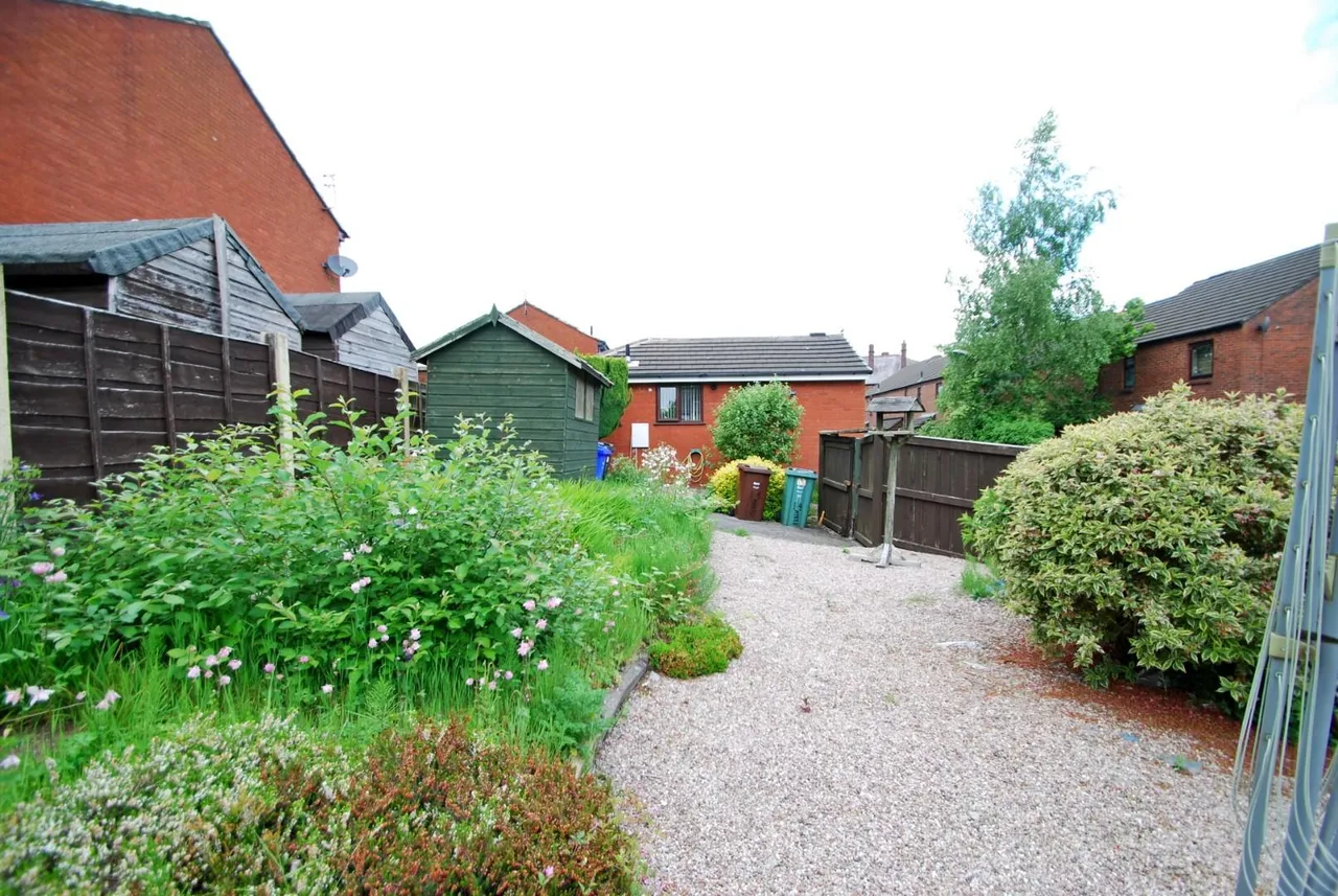 Myrtle Gardens, Bury, Greater Manchester, BL9 7DN, photo 14