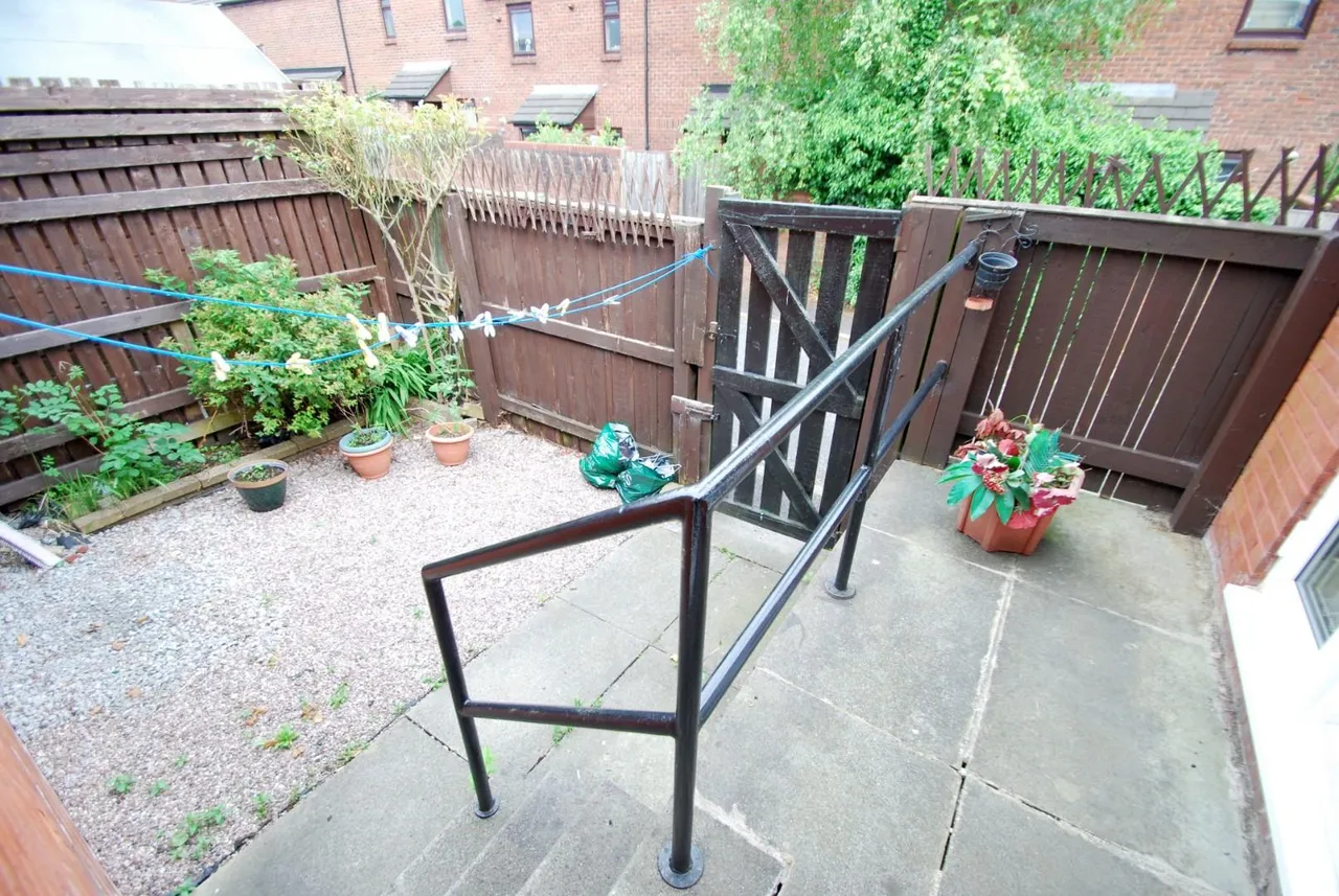 Myrtle Gardens, Bury, Greater Manchester, BL9 7DN, photo 12